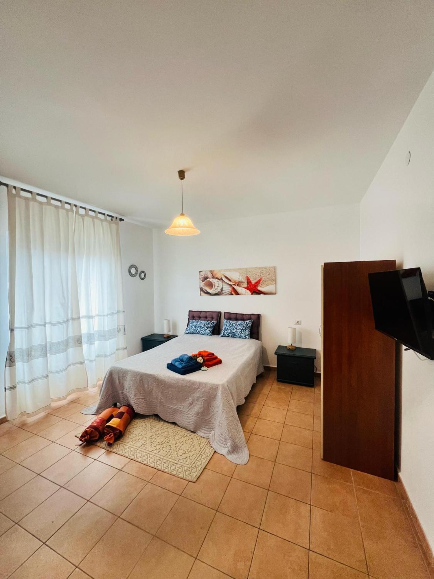 Bed And Breakfast Le Petunie Bari Sardo Exterior photo